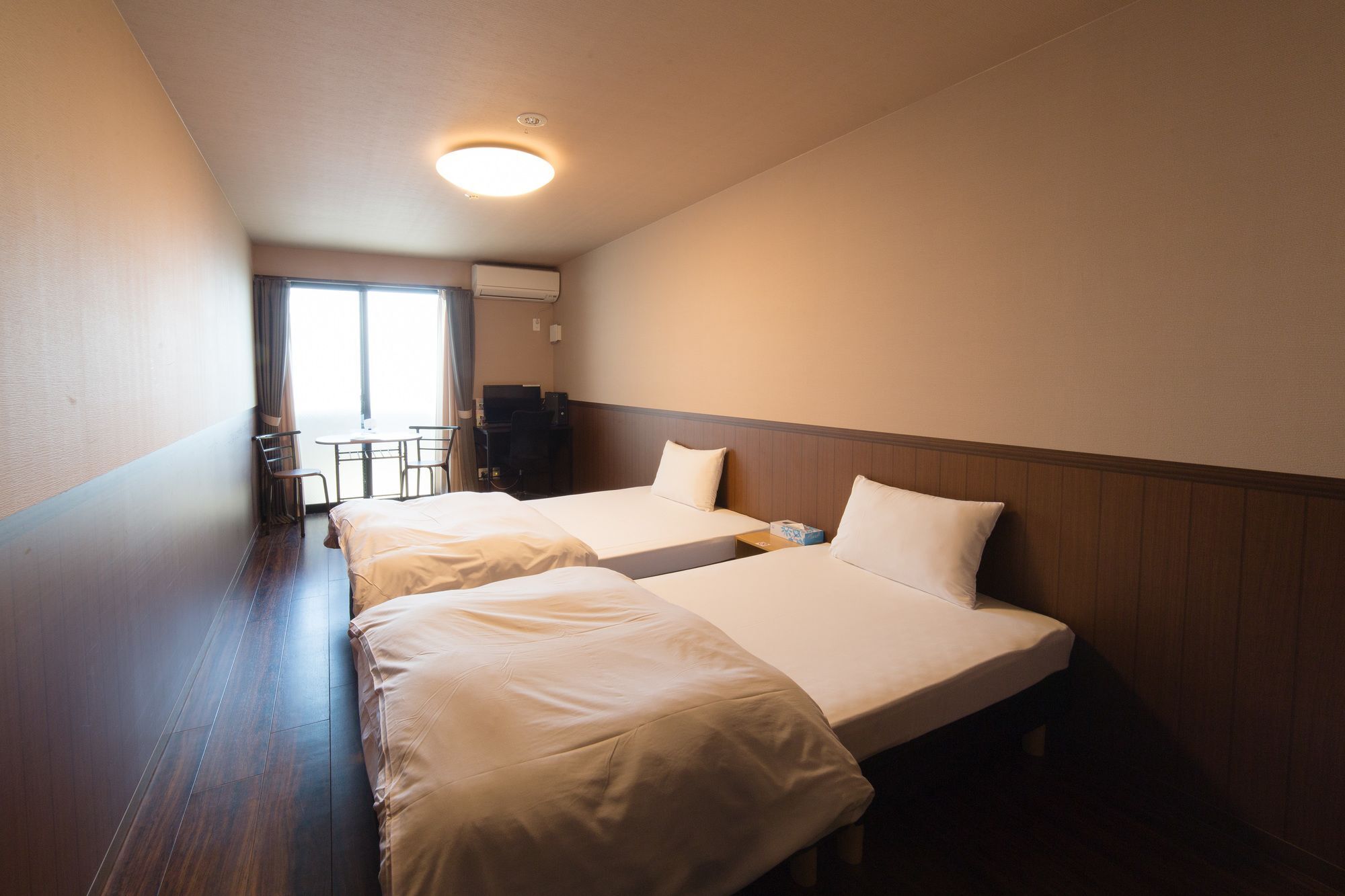 East By Root2 Hostel Kyoto Buitenkant foto