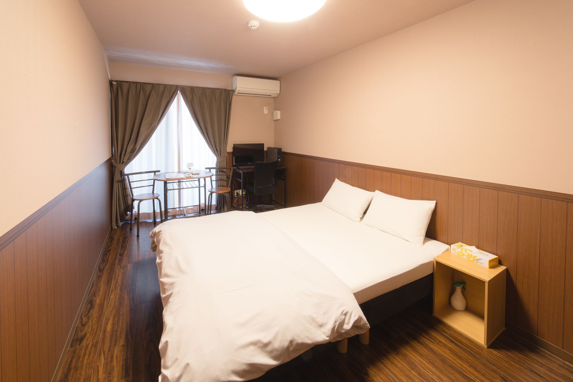 East By Root2 Hostel Kyoto Buitenkant foto